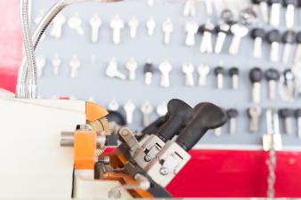 key cutting equipment for locksmith